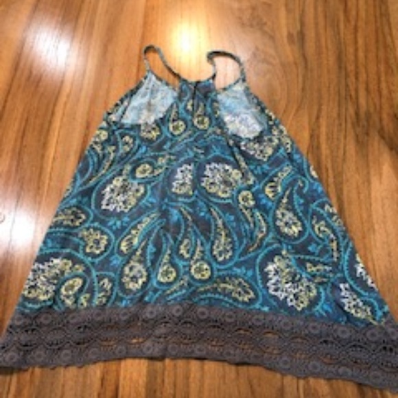 Tank Top - Picture 3 of 3